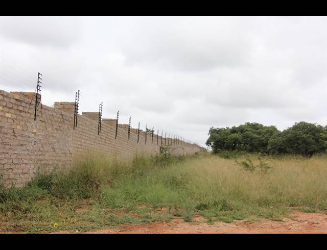 23HA VACANT LAND FOR SALE IN BENDOR